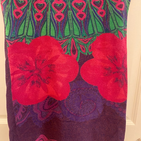 Beautiful Desigual dress - Picture 4 of 7